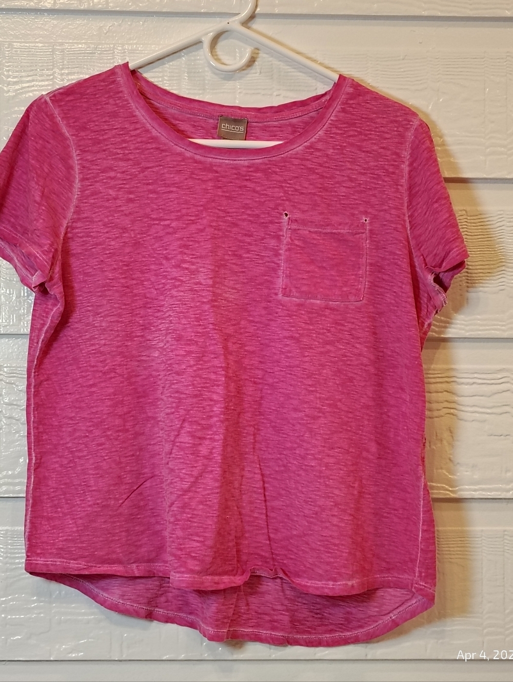 Chicos SZ 1 US SZ MED HOT PINK DISTRESSED T SHIRT COTTON GRUNGE BARBIE HIPPIE